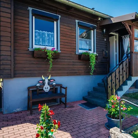 Peggy Mit Klimaanlage In Den Bergen Holiday home